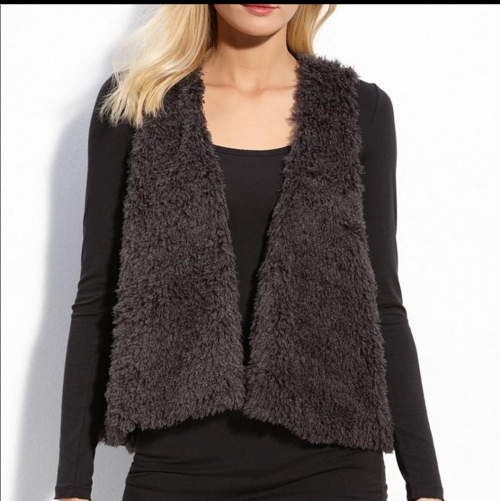 ANTHRO * PLEIONE FAUX FUR OPEN VEST SMOKY GRAY SZ MED